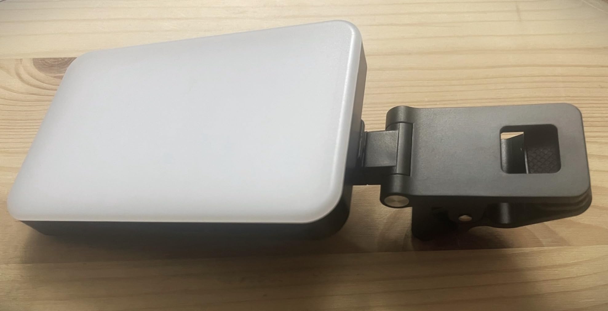 RealPlus Luce Selfie Clip 80 LED Nero 2000mAh
