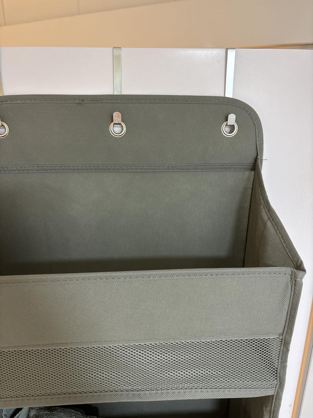 Amazon Basics Organizer da Porta 5 Ripiani Grigio Antracite