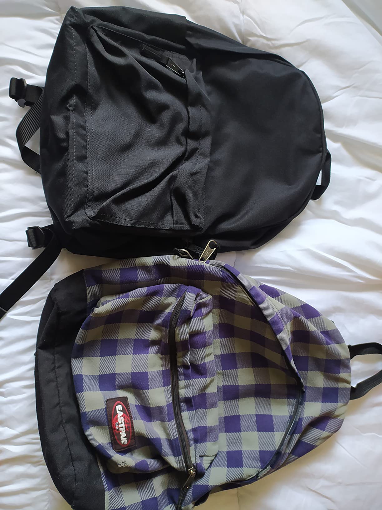 Amazon Basics Classico Zaino Nero 24 Litri Porta Laptop