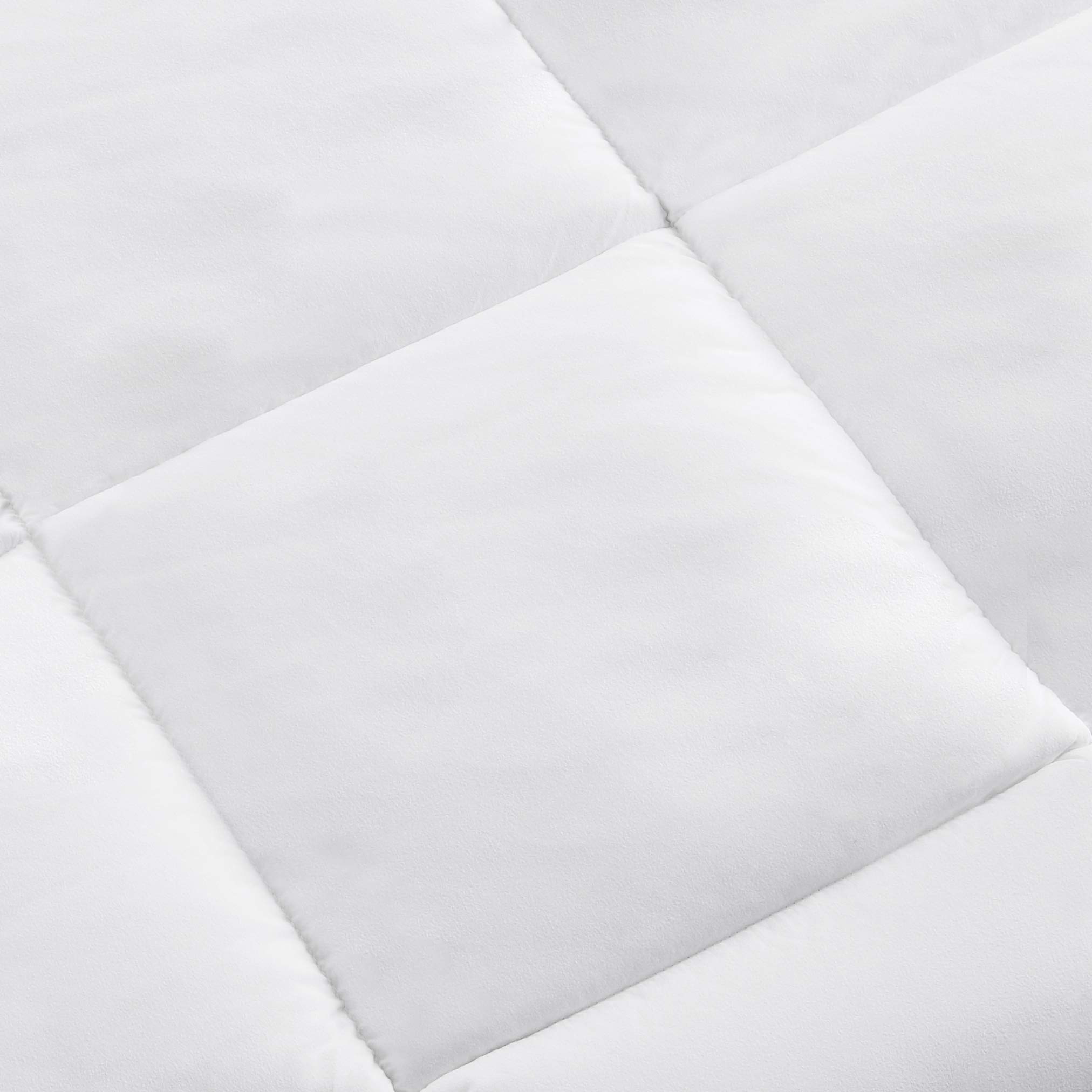 AmazonBasics trapunta piumino matrimoniale 223x223 bianca