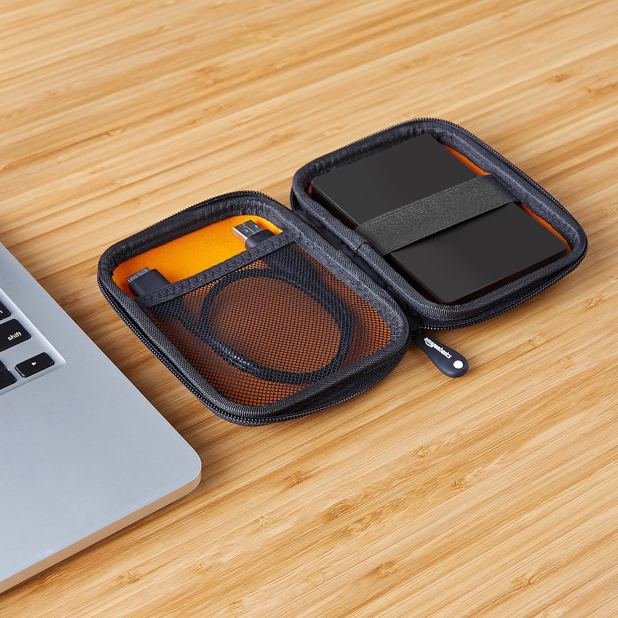 AmazonBasics Custodia Rigida HDD My Passport Nera