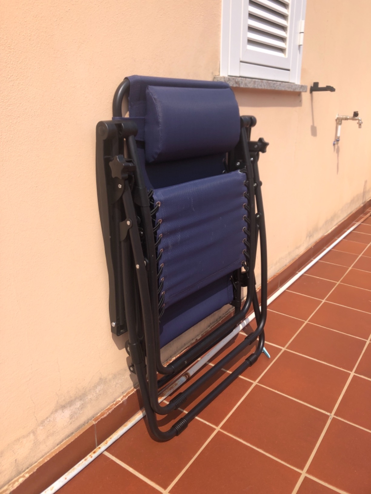 Amazon Basics Sedia Gravità Zero Blu Reclinabile da Esterno 136 kg
