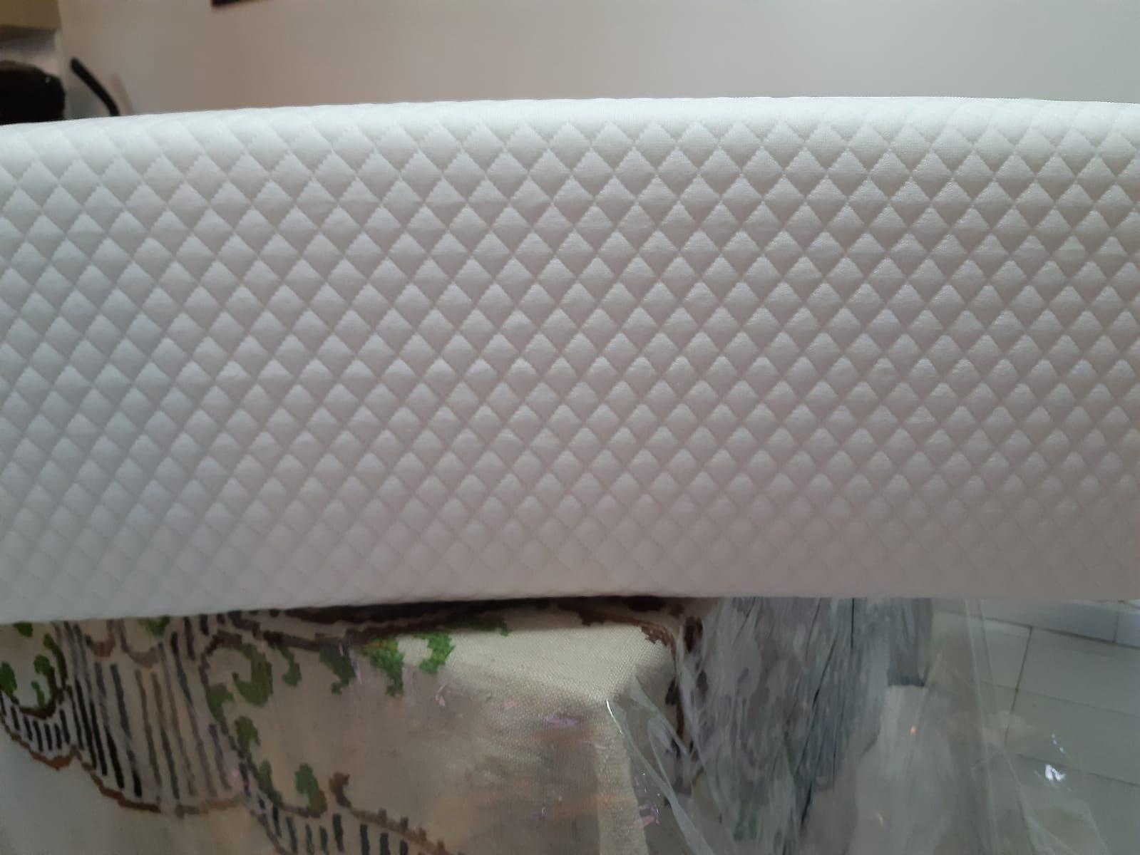 Amazon Basics Materasso Memory Foam 90x200 cm Superb