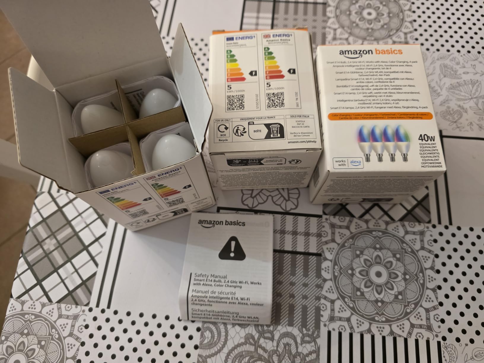 Amazon Basics Lampadina E14 Smart Colore Conf. 2