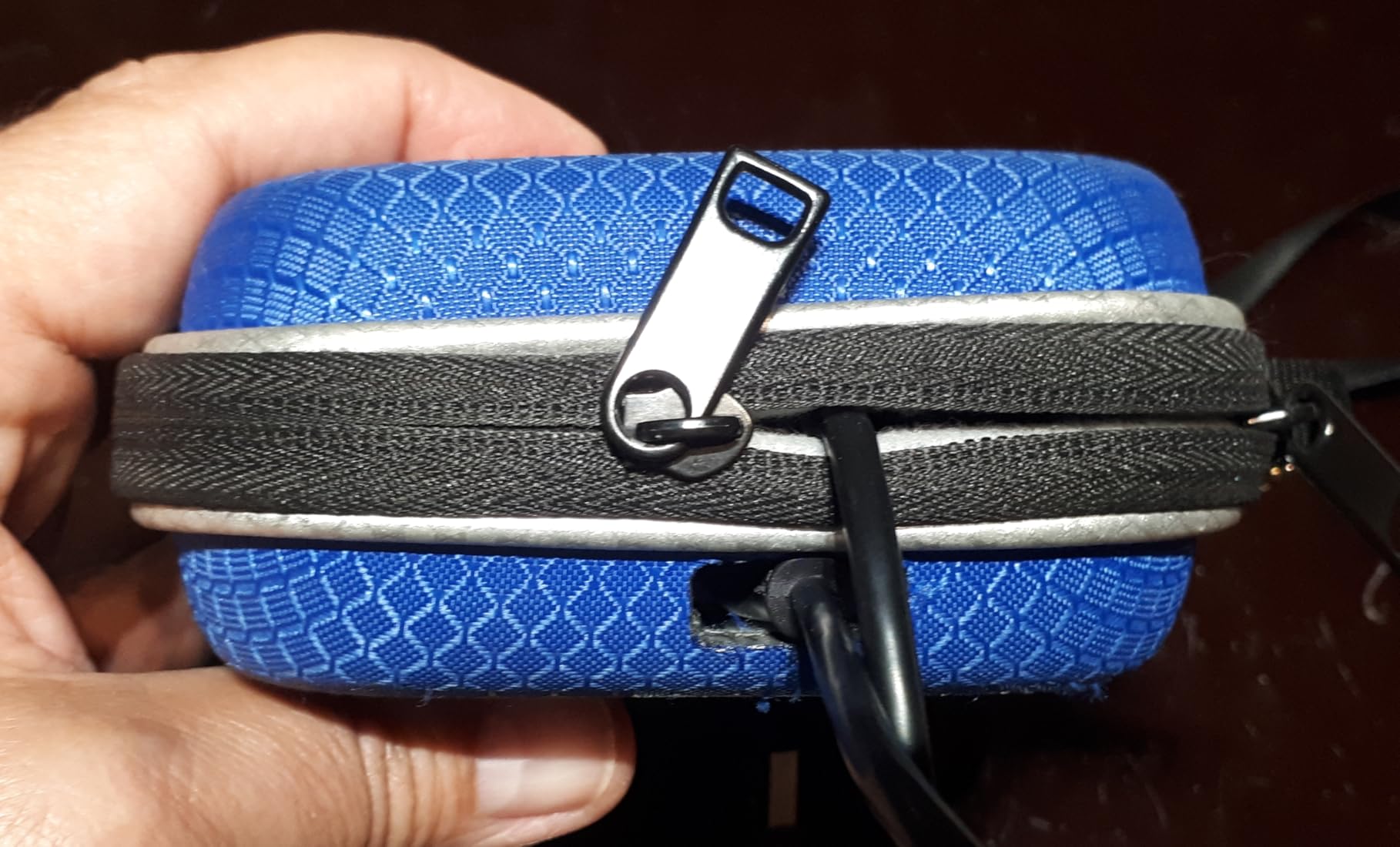 AmazonBasics Custodia Rigida HDD My Passport Nera