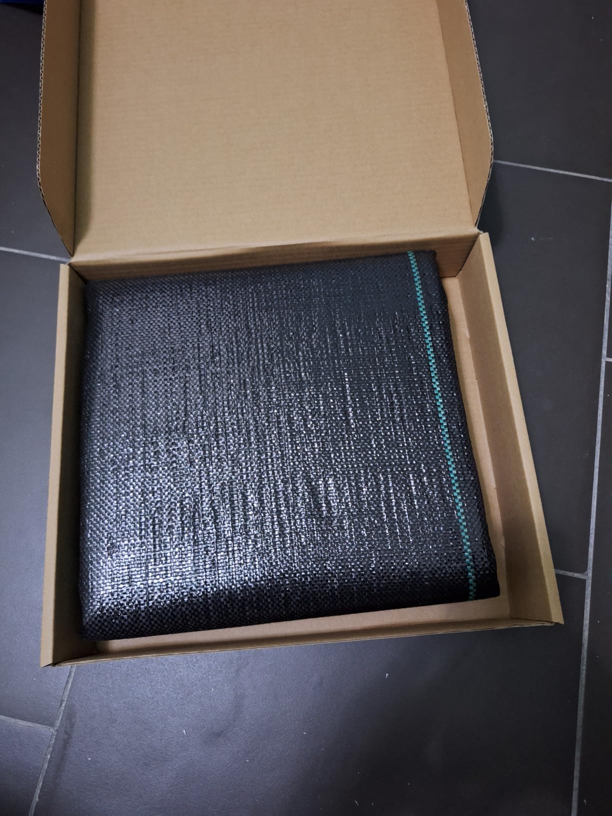Amazon Basics Telo Pacciamatura Nero 0,9x15,2 m
