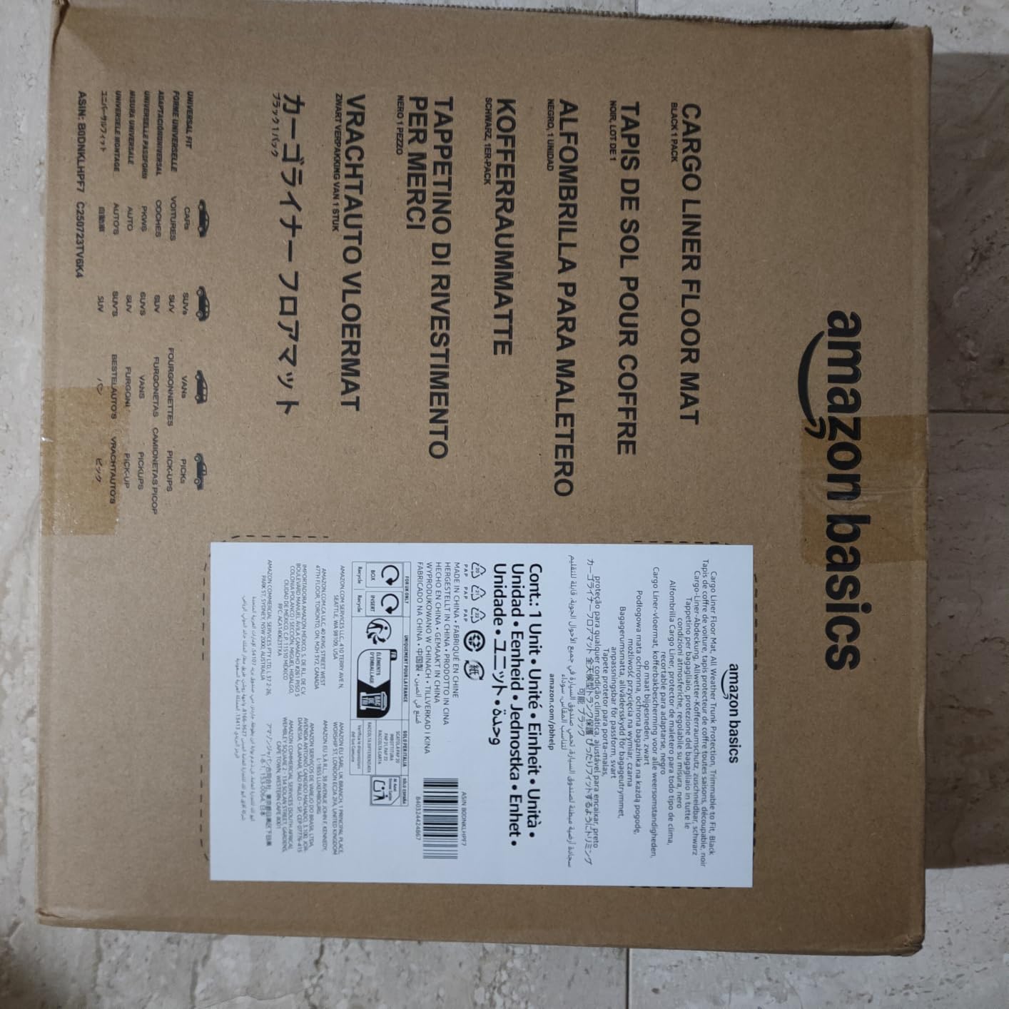 Amazon Basics tappetino bagagliaio PVC nero 132,8x94,5 cm