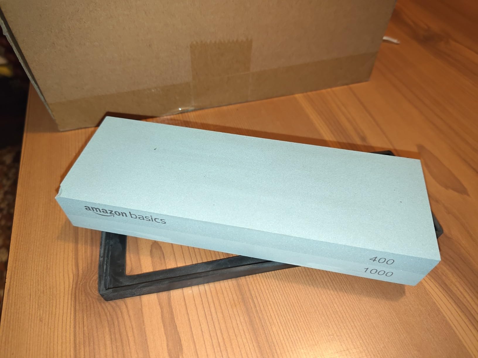 AmazonBasics 1000/6000 Pietra Affilacoltelli Doppia Faccia