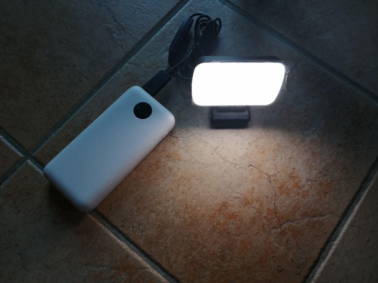 RealPlus Luce Videoconferenza LED USB Clip 3000-6500K Dimmerabile