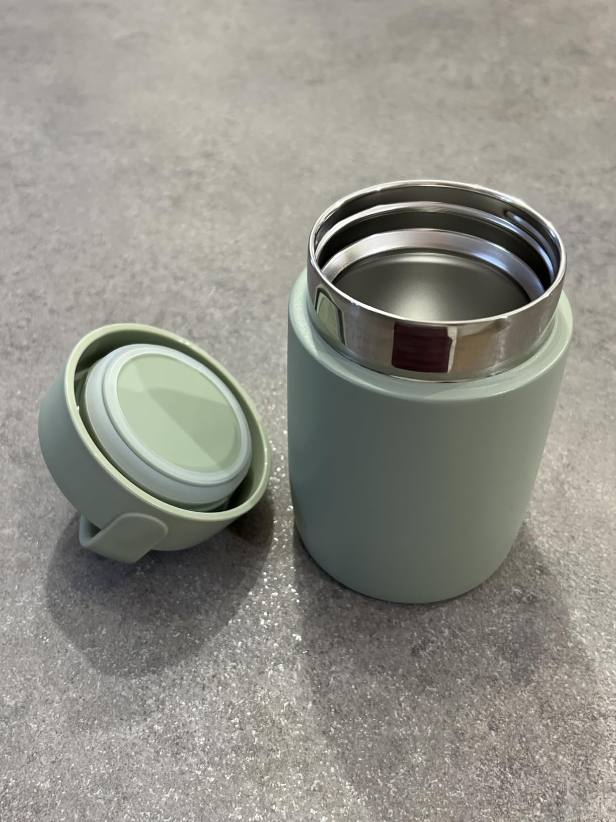Amazon Basics Thermos Acciaio Inox 473 ml Verde Oliva