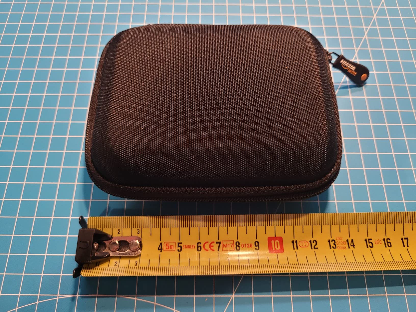 AmazonBasics Custodia Rigida HDD My Passport Nera