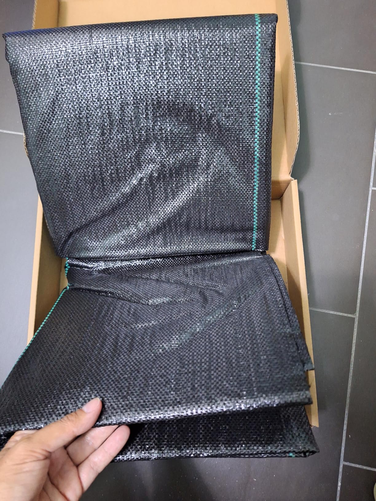 Amazon Basics Telo Pacciamatura Nero 0,9x15,2 m