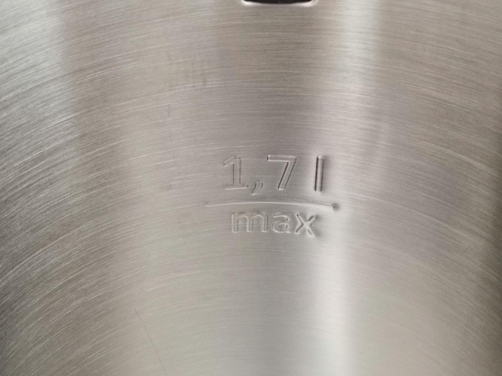Amazon Basics Bollitore Elettrico 1,7 L Inox Doppia Parete