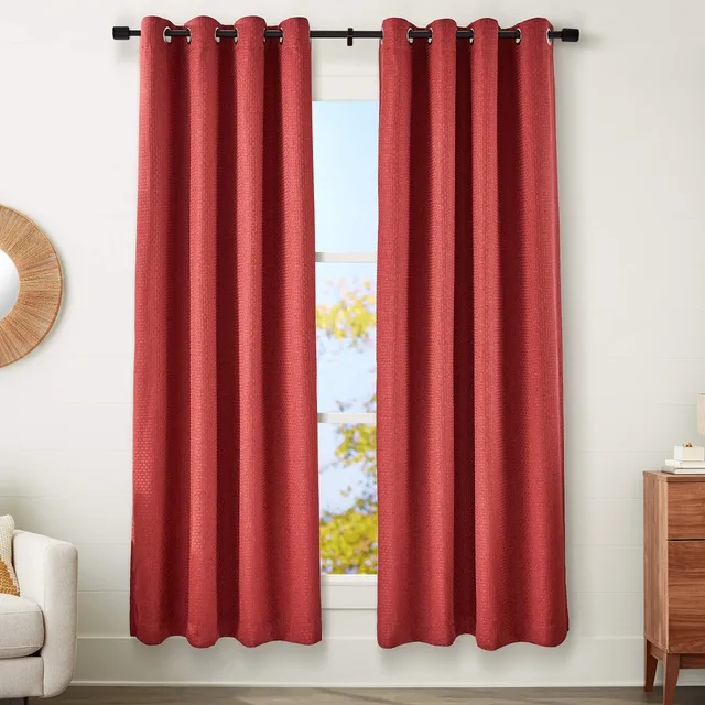 Amazon Basics Basket Weave Tenda Oscurante 132x213 Rosso 2 Pezzi