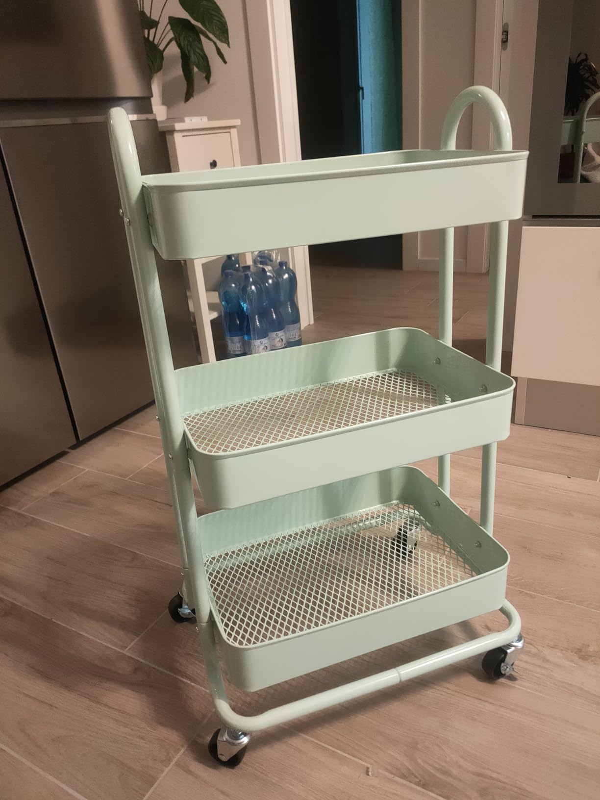 AmazonBasics carrello 3 scomparti verde menta con ruote