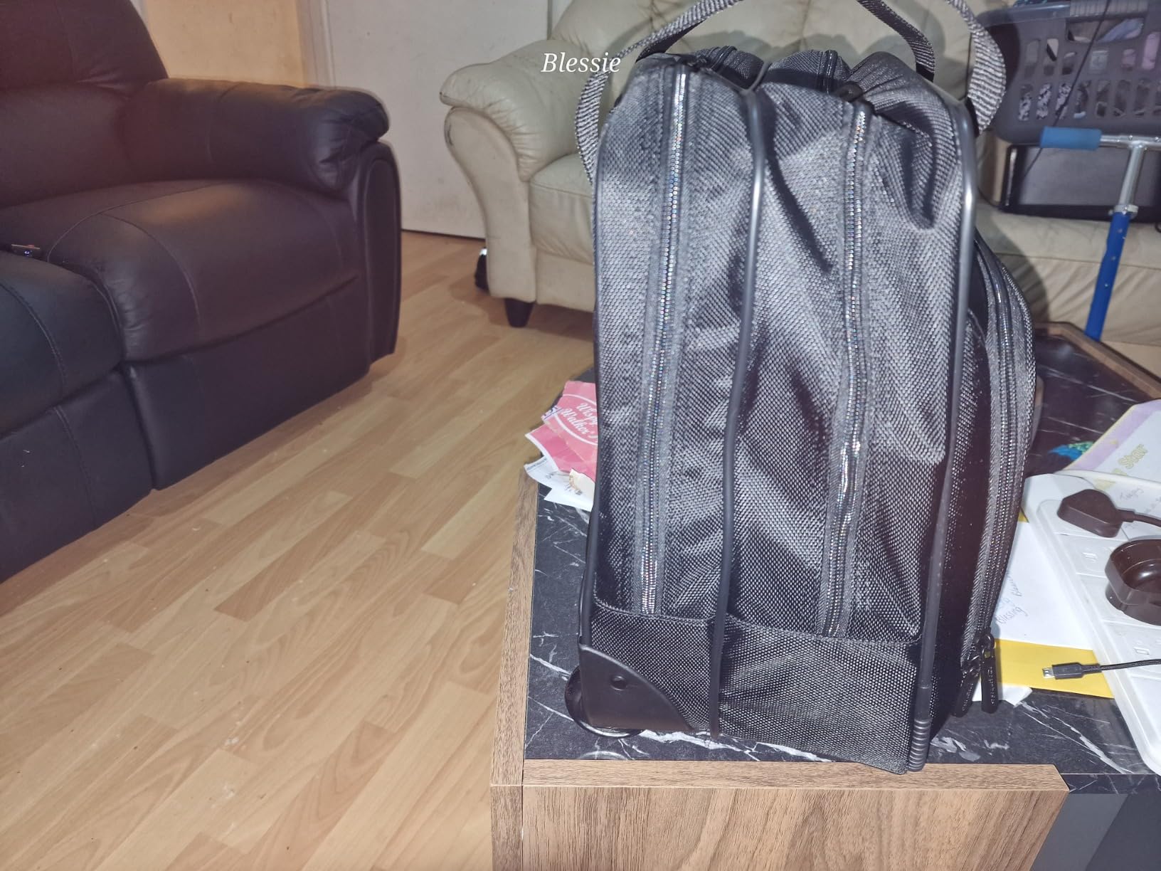 AmazonBasics Borsa Laptop con Ruote da Viaggio Nera