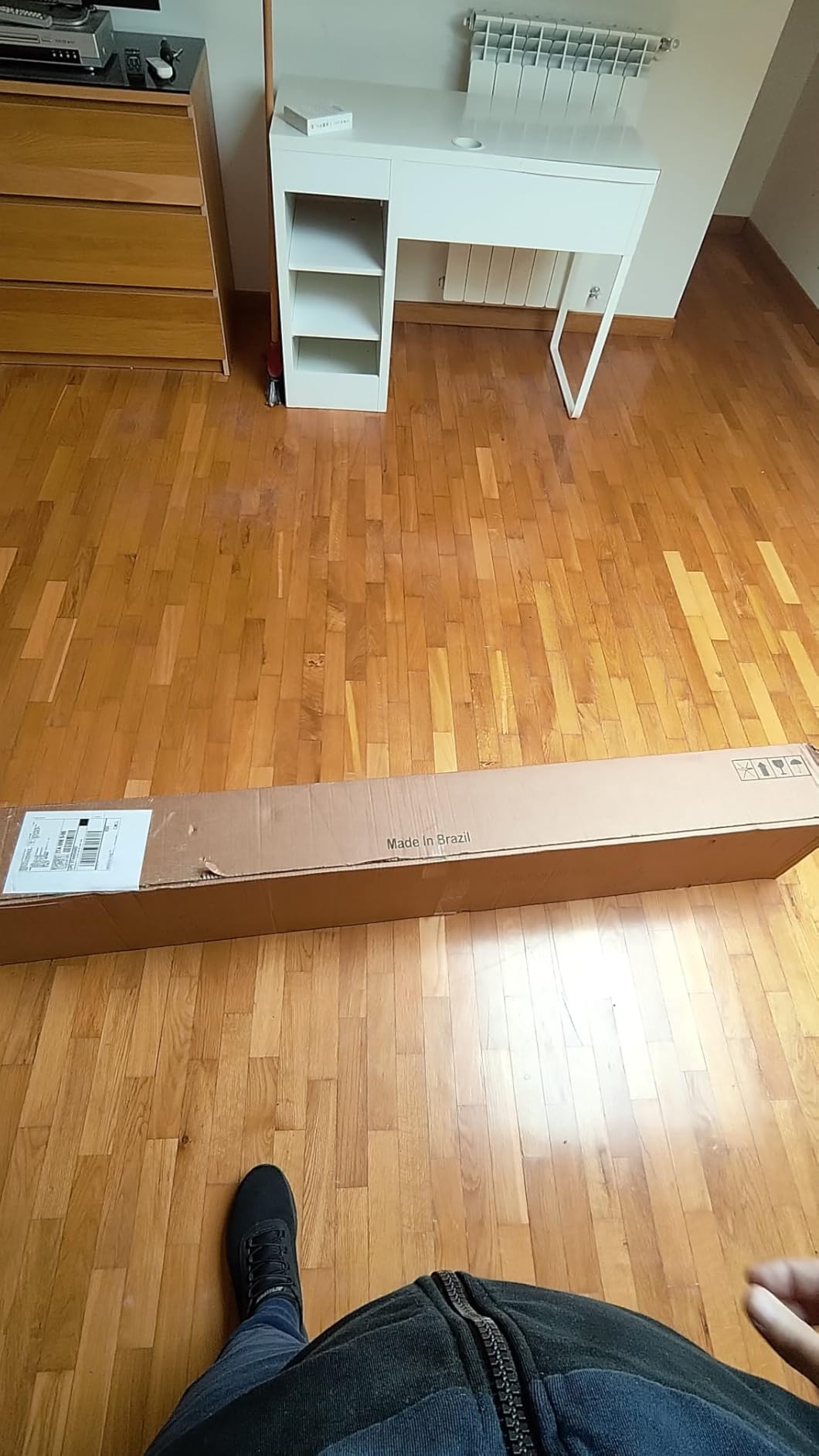 Amazon Basics letto singolo in pino 90x200 con testiera