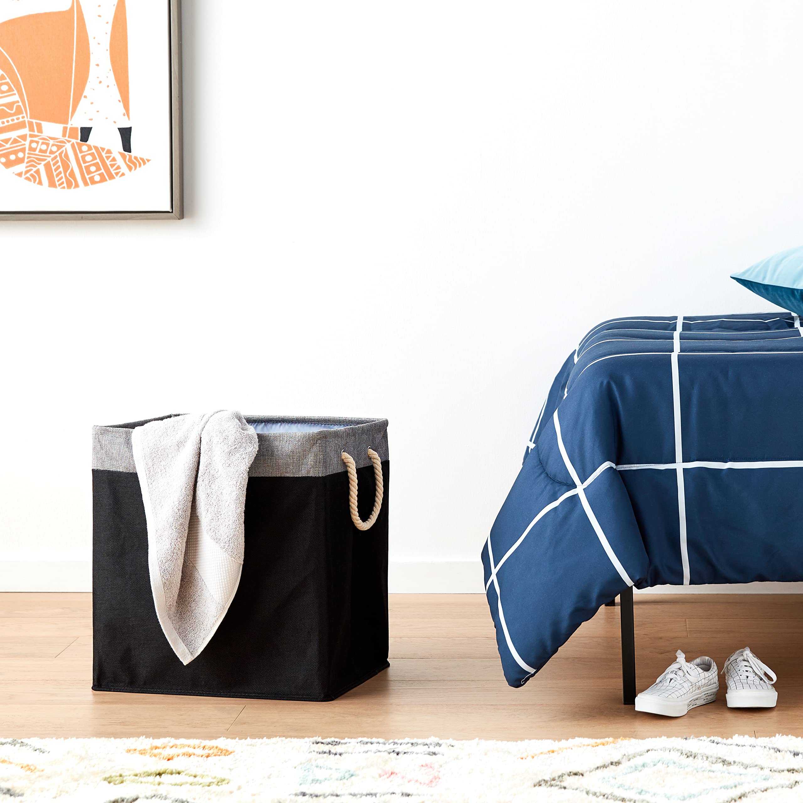 Amazon Basics cesto portabiancheria pieghevole 57L nero