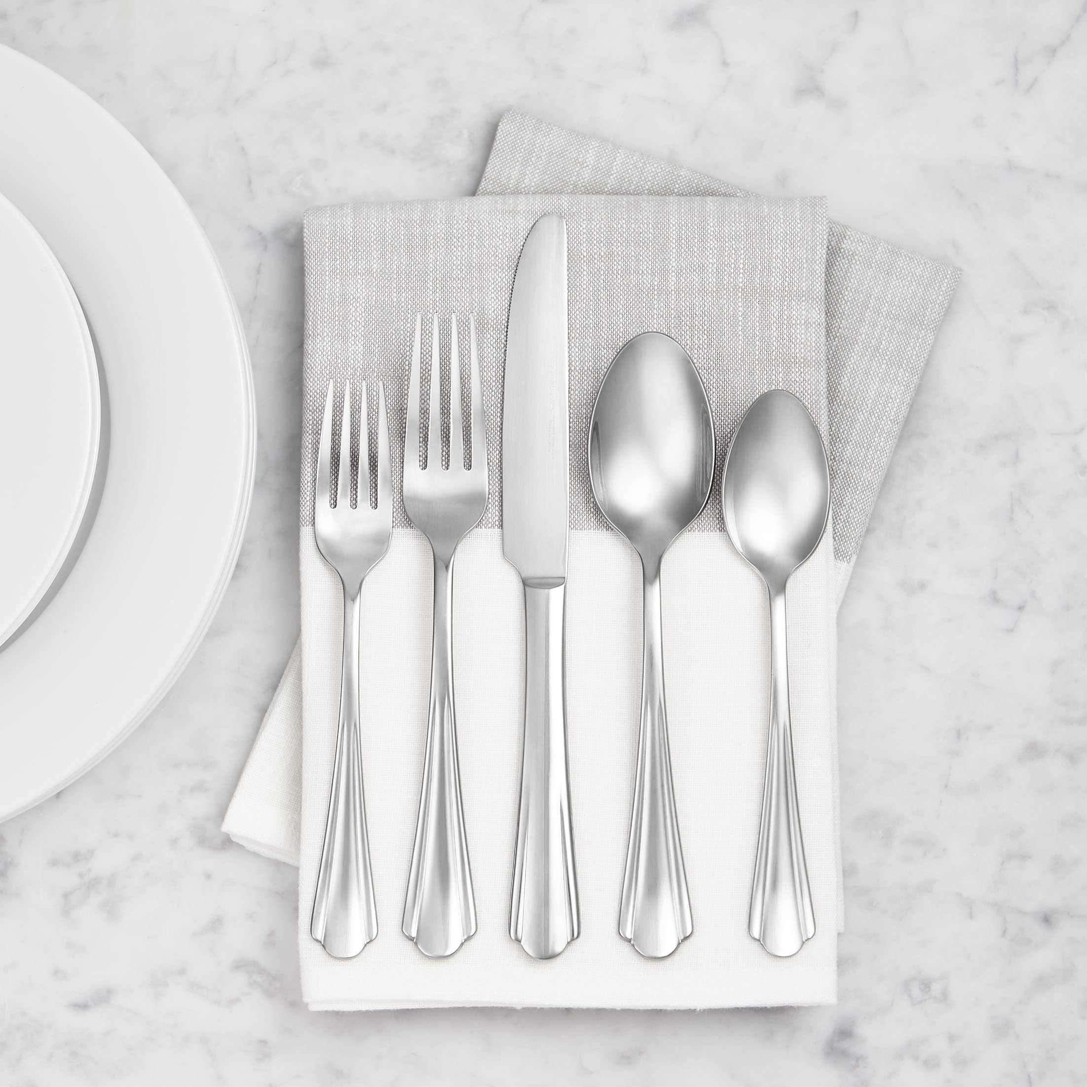 Amazon Basics Forchette Acciaio Inox 12 pezzi smerlate