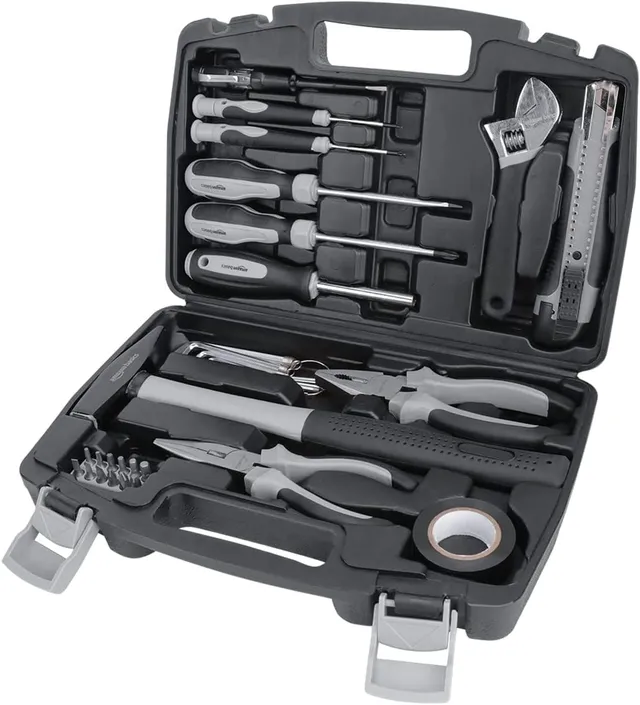 AmazonBasics Set Utensili Casa 32 Pezzi Nero Grigio Acciaio