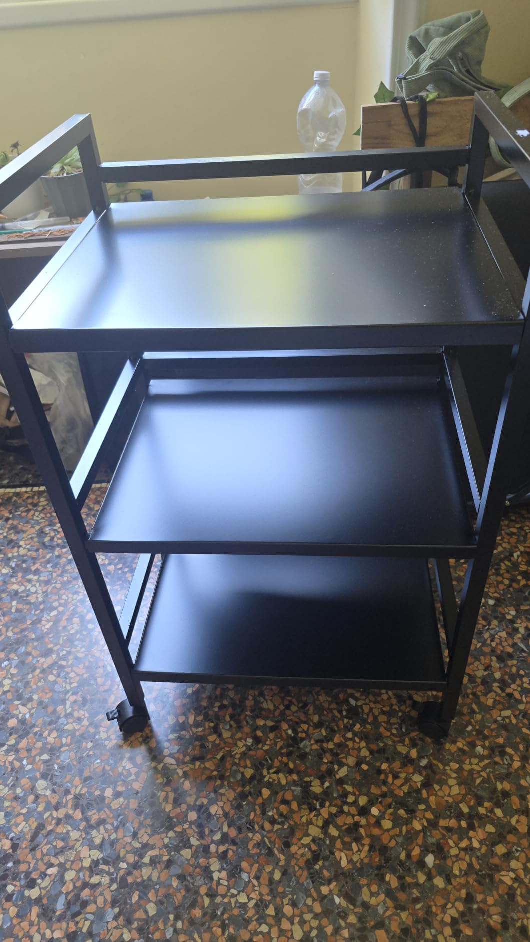 AmazonBasics Carrello 3 Ripiani Portaoggetti Metallo Nero Ruote