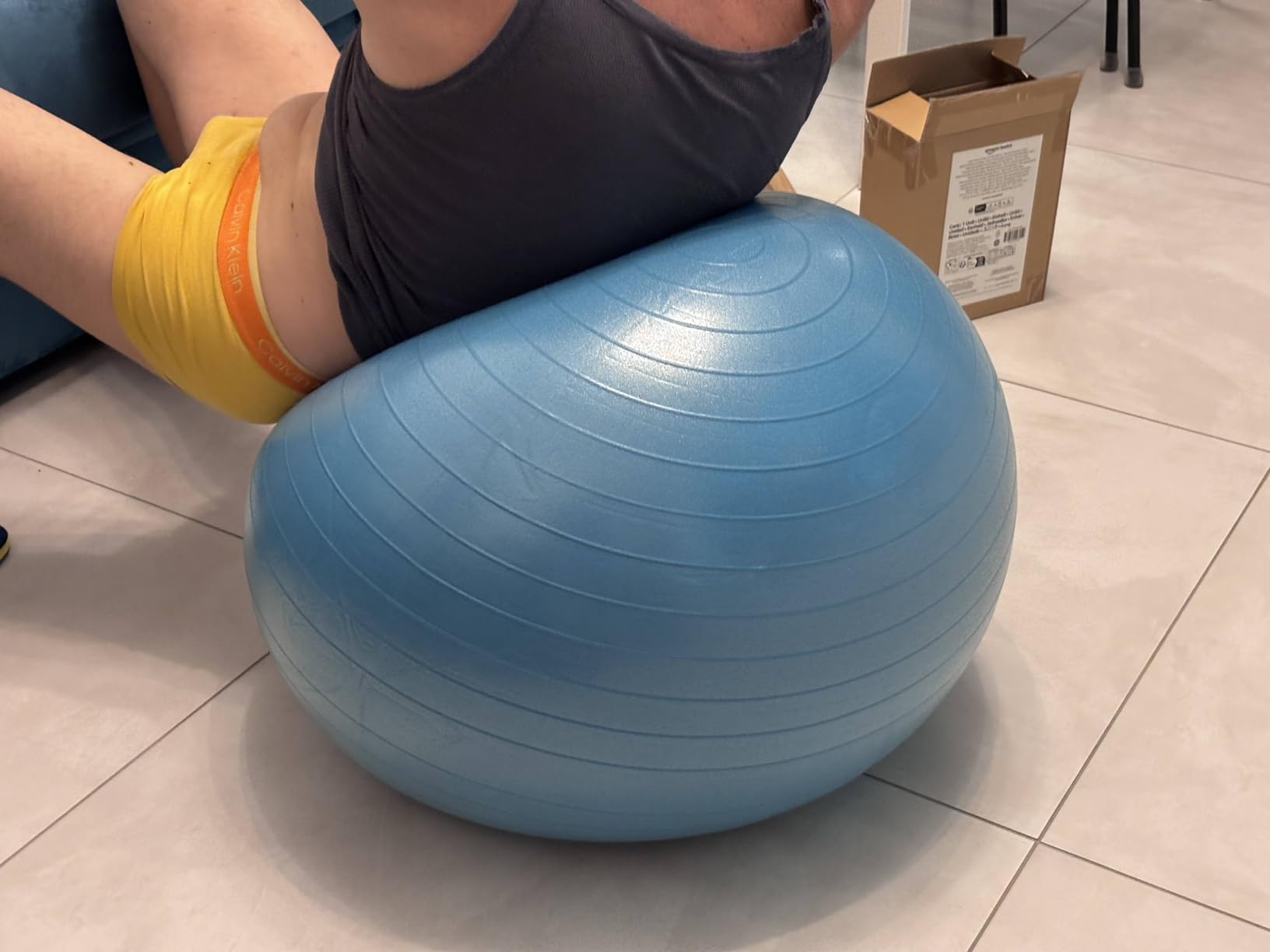 Amazon Basics palla fitness yoga 65 cm nera antiscoppio