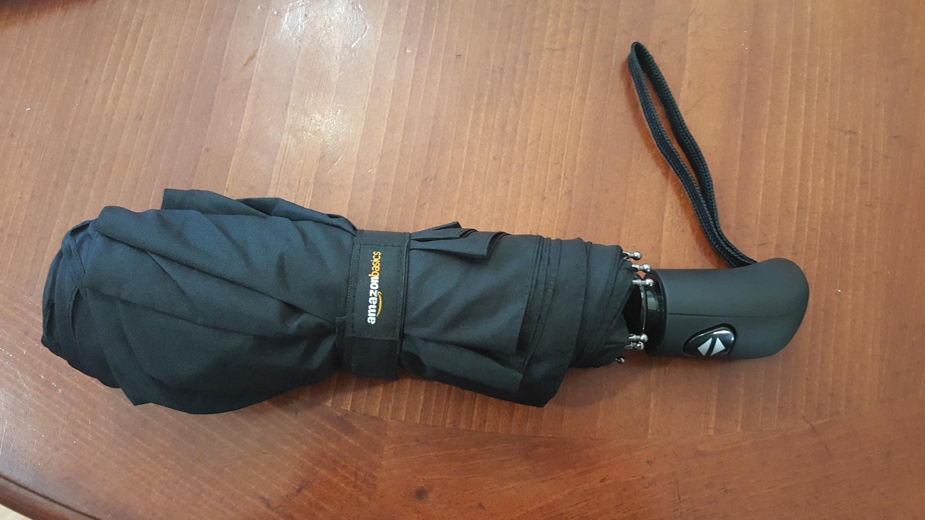 AmazonBasics Ombrello Viaggio Automatico Antivento Nero 98 cm