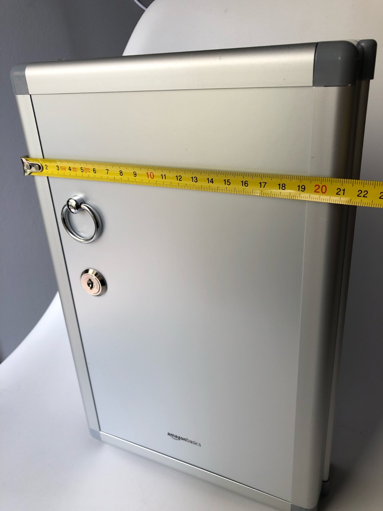 Amazon Basics Cassetta Portachiavi 24 Chiavi Argento Alluminio
