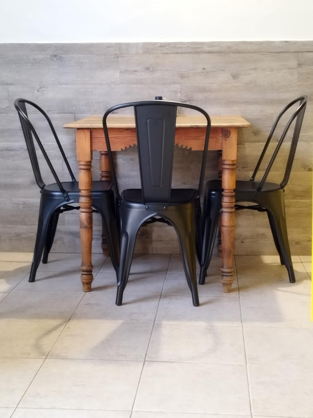 Amazon Basics Sedie Metallo Nere Impilabili Set 4 Pezzi Interno Esterno