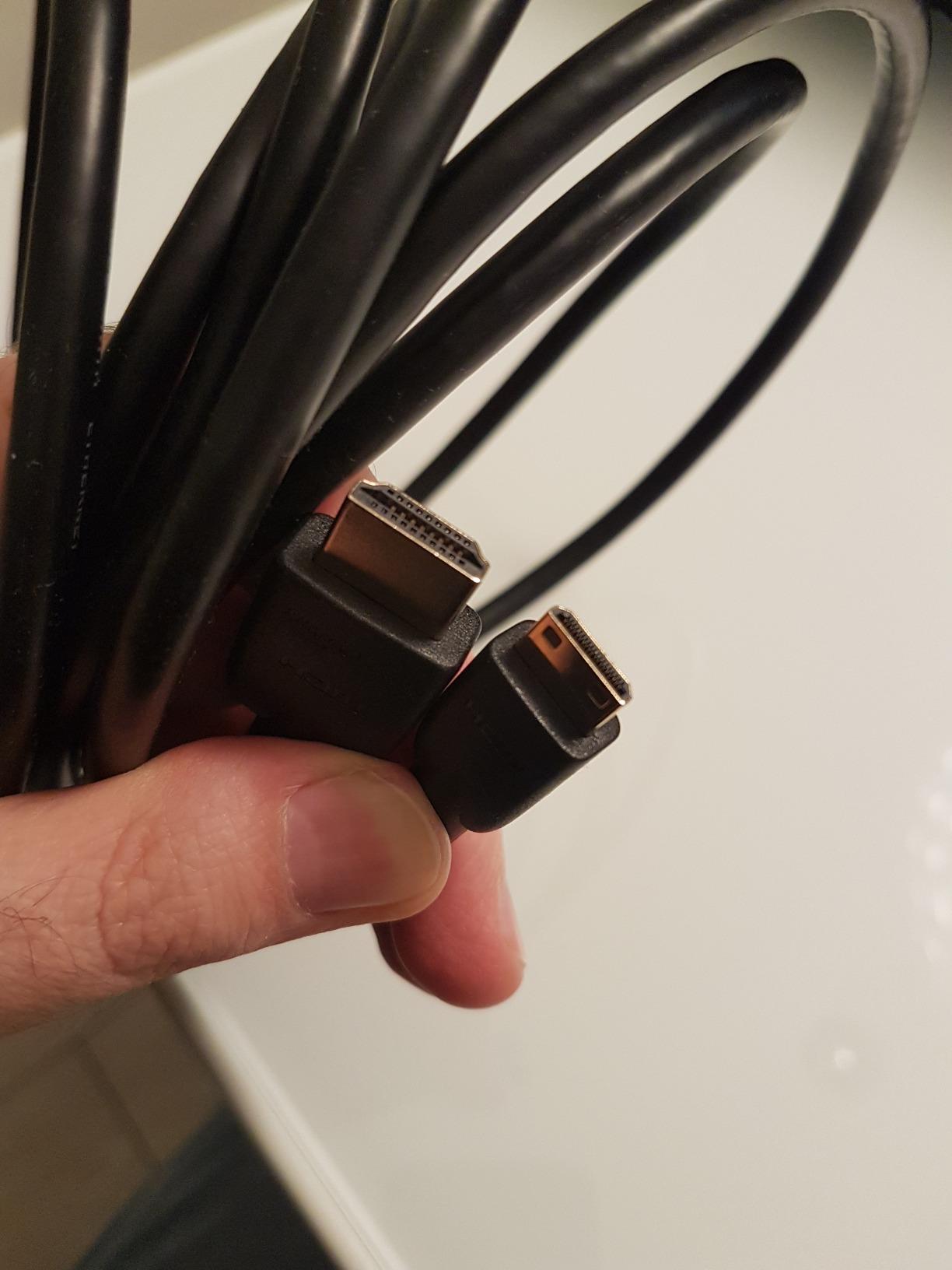 Amazon Basics Cavo Mini HDMI-HDMI 1,8 m Nero 4K Alta Velocità