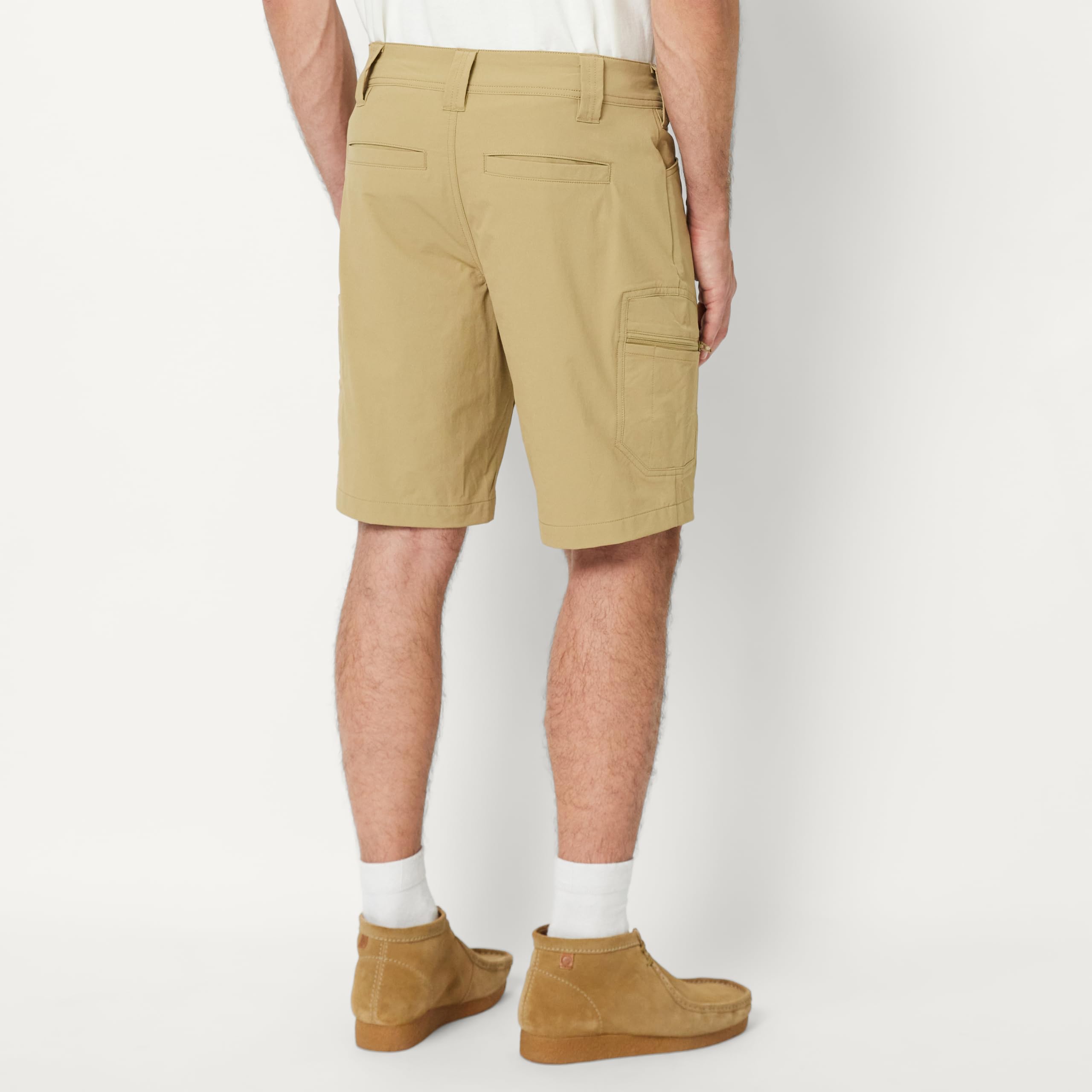 Amazon Basics pantaloncini ibridi da lavoro uomo vestibilita comoda