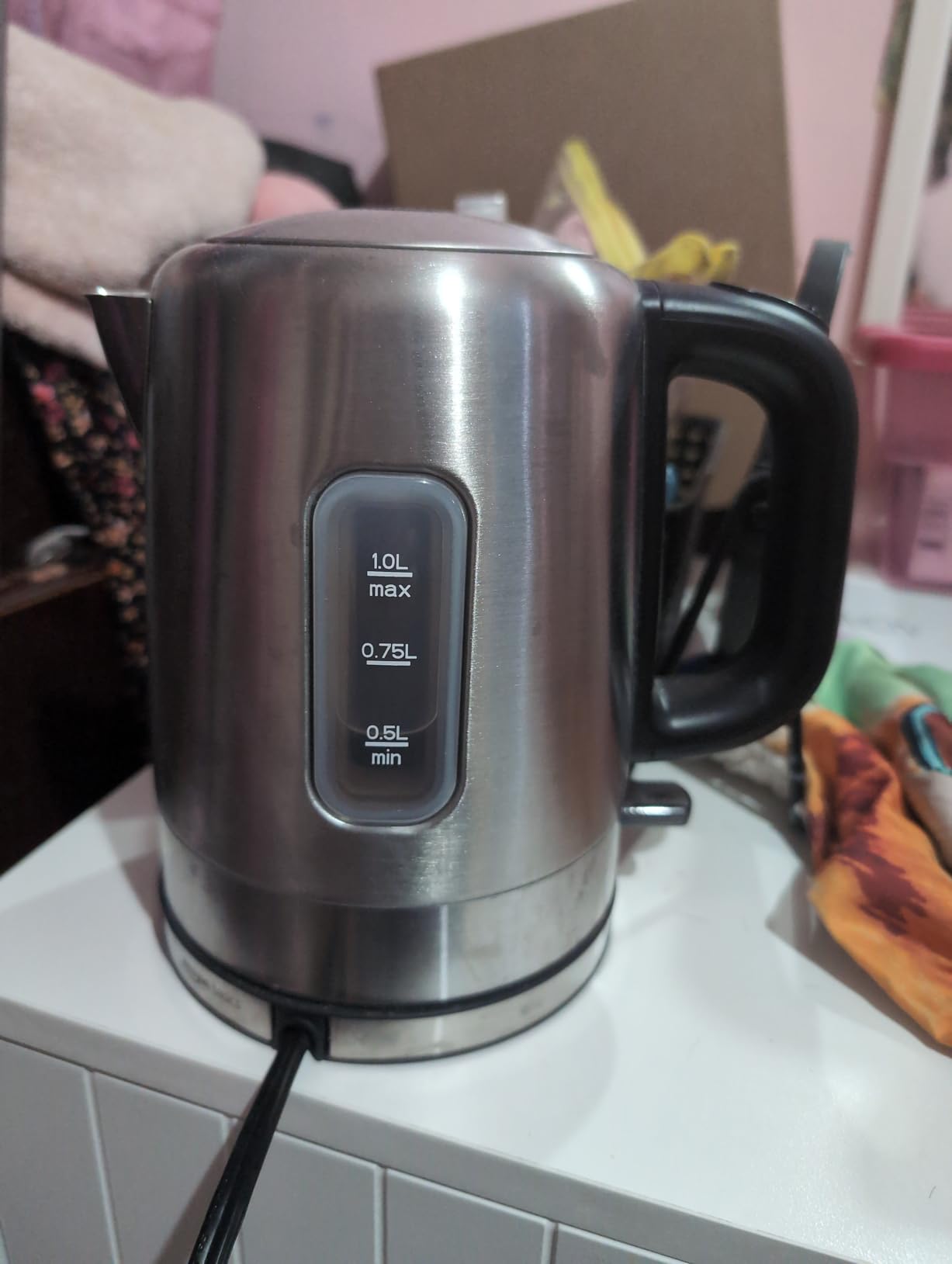 Amazon Basics Bollitore elettrico 1 L nero acciaio