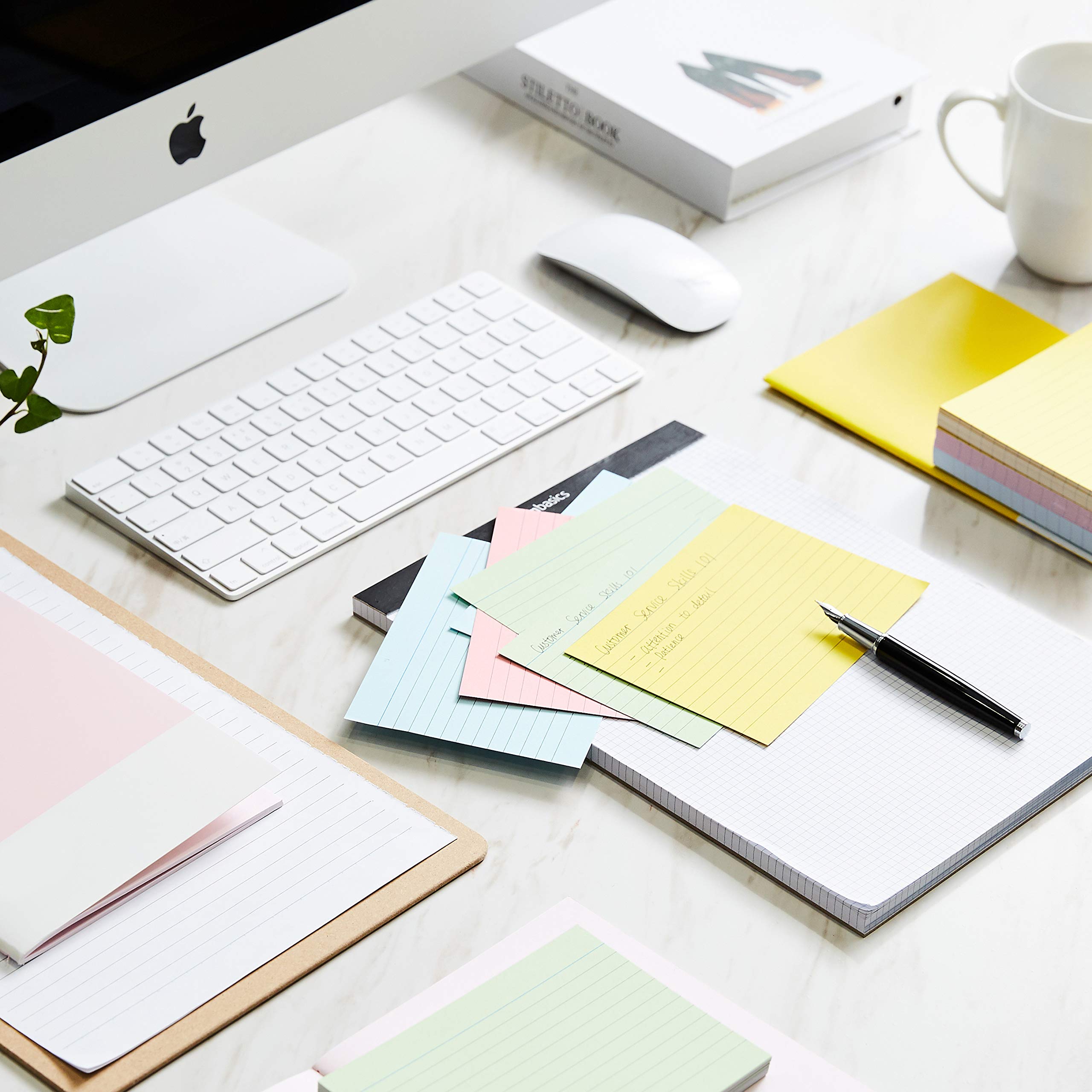 Amazon Basics Cartoncini A6 a Righe Fluo da 200 Pezzi