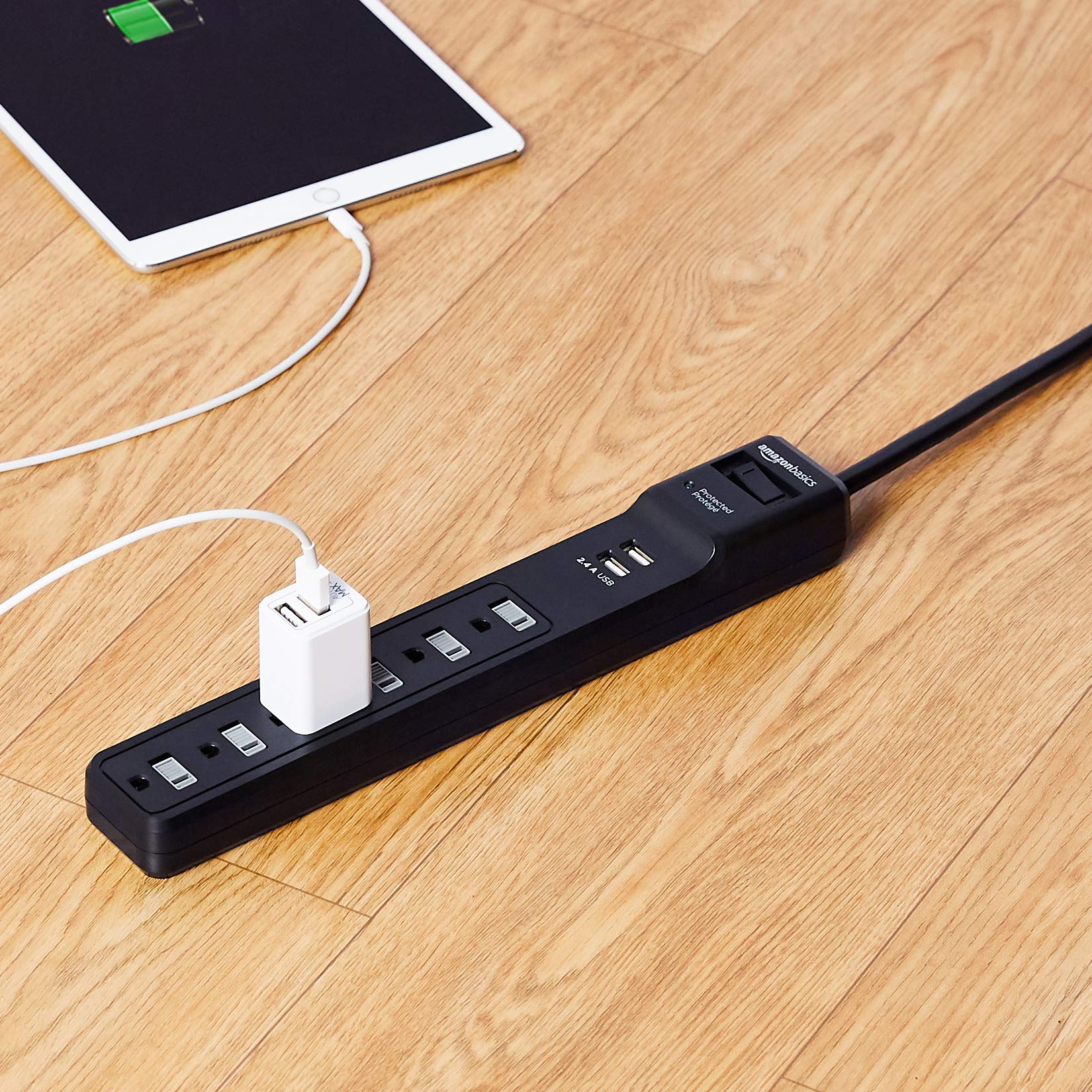 Amazon Basics Multipresa 6 Prese 2 USB 1000J Nera