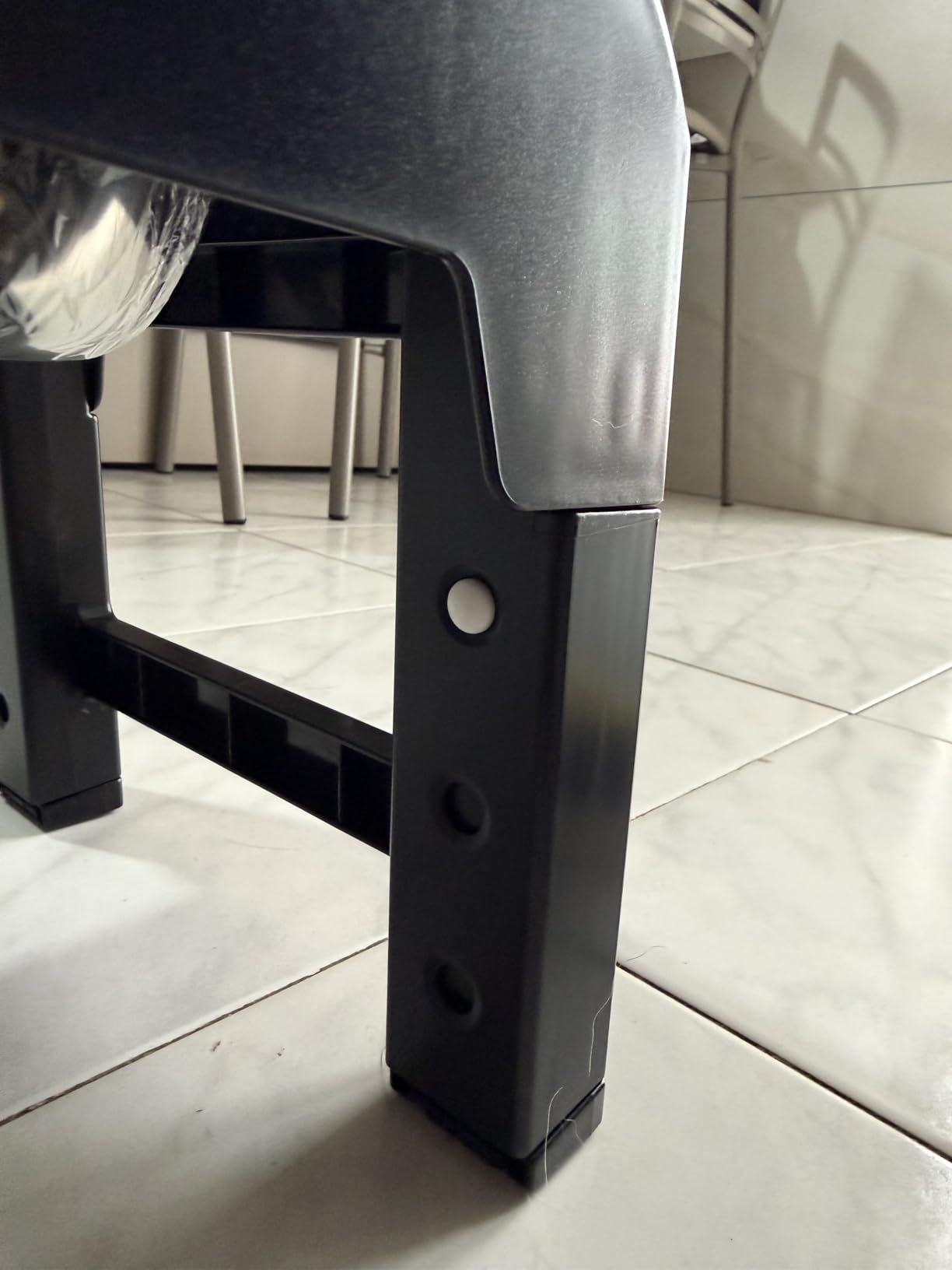 Amazon Basics supporto ciotole cane rialzato nero regolabile