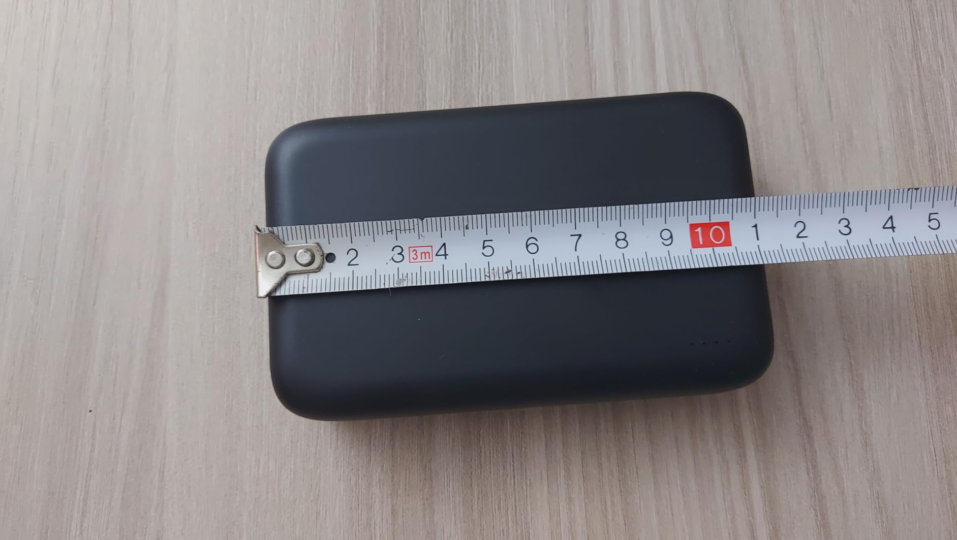 Amazon Basics Power Bank 20000mAh Nero 3 Porte