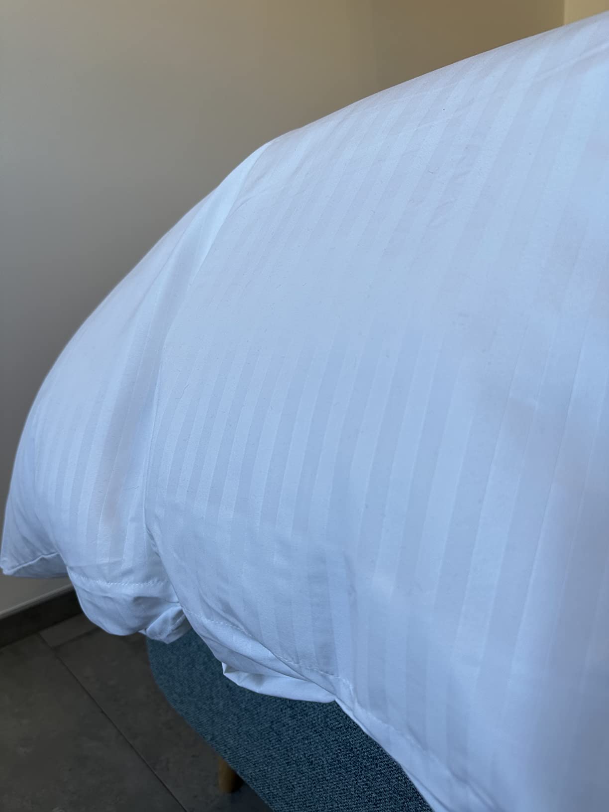 Amazon Basics Set Copripiumino Matrimoniale 3 Pezzi Grigio Scuro