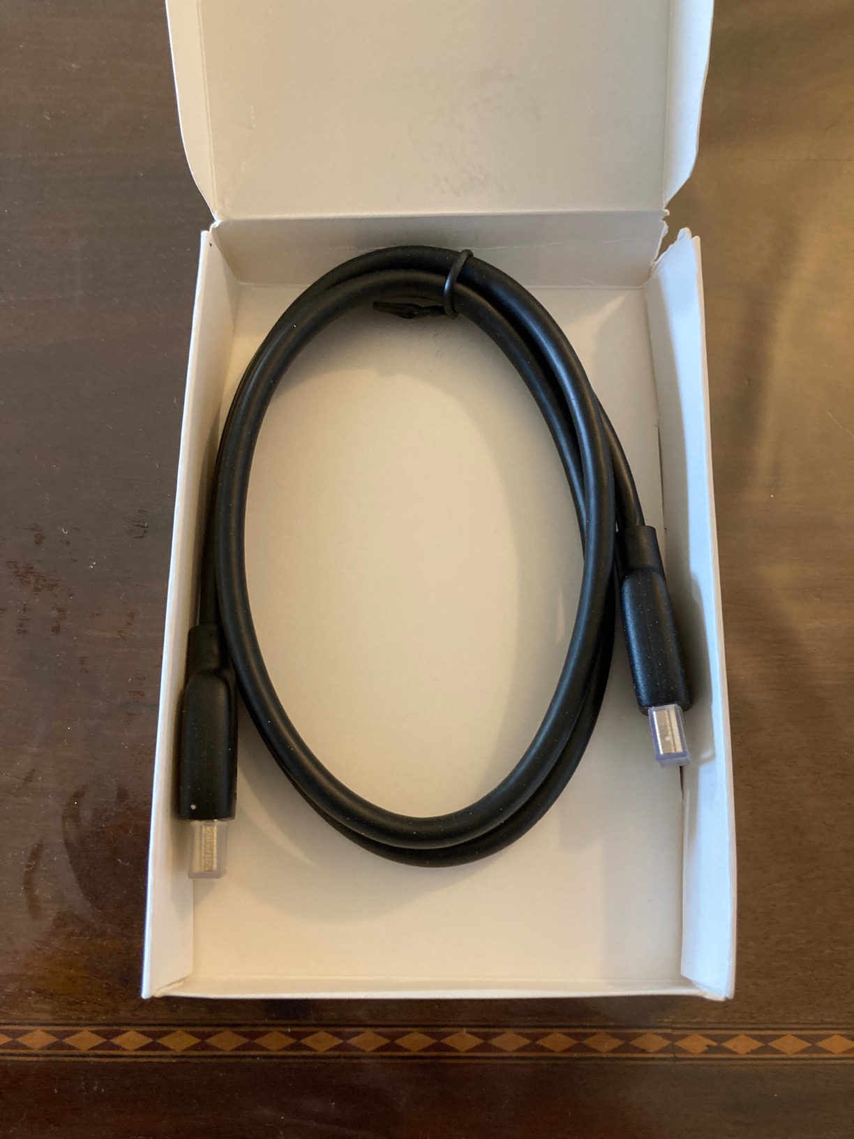 AmazonBasics Cavo HDMI 2.1 8K 1,8 m 48Gbps nero
