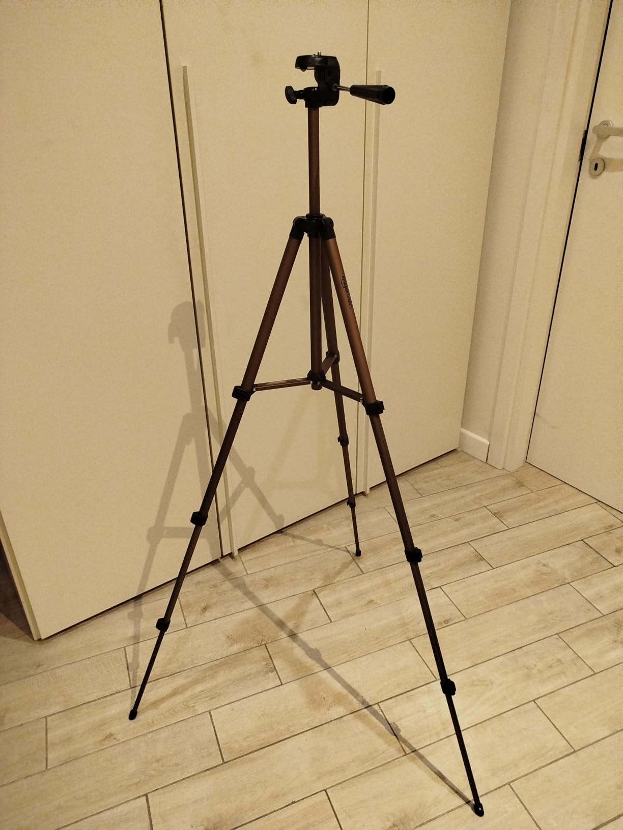 AmazonBasics Treppiede fotocamera alluminio 127 cm con borsa