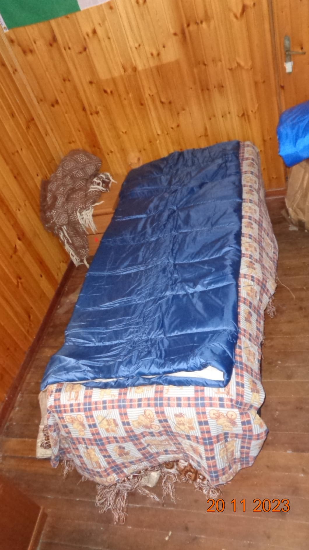 Amazon Basics sacco a pelo 4 stagioni blu 190 cm