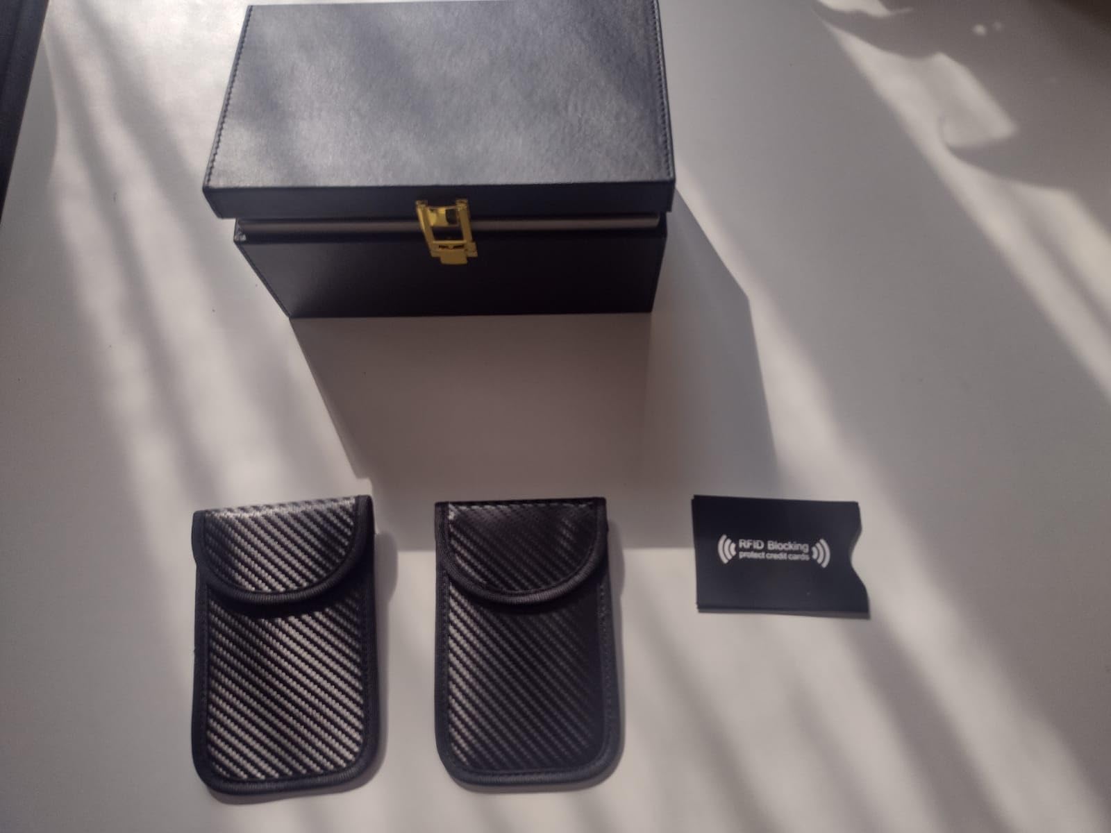 RealPlus Extra Large Scatola Faraday Chiavi Auto Nera