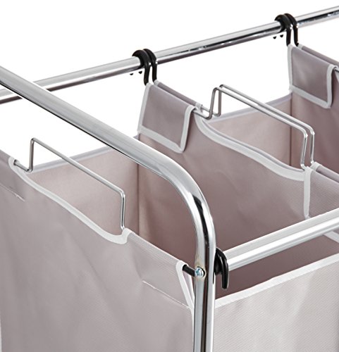 AmazonBasics carrello portabiancheria 3 sacchi 135L grigio