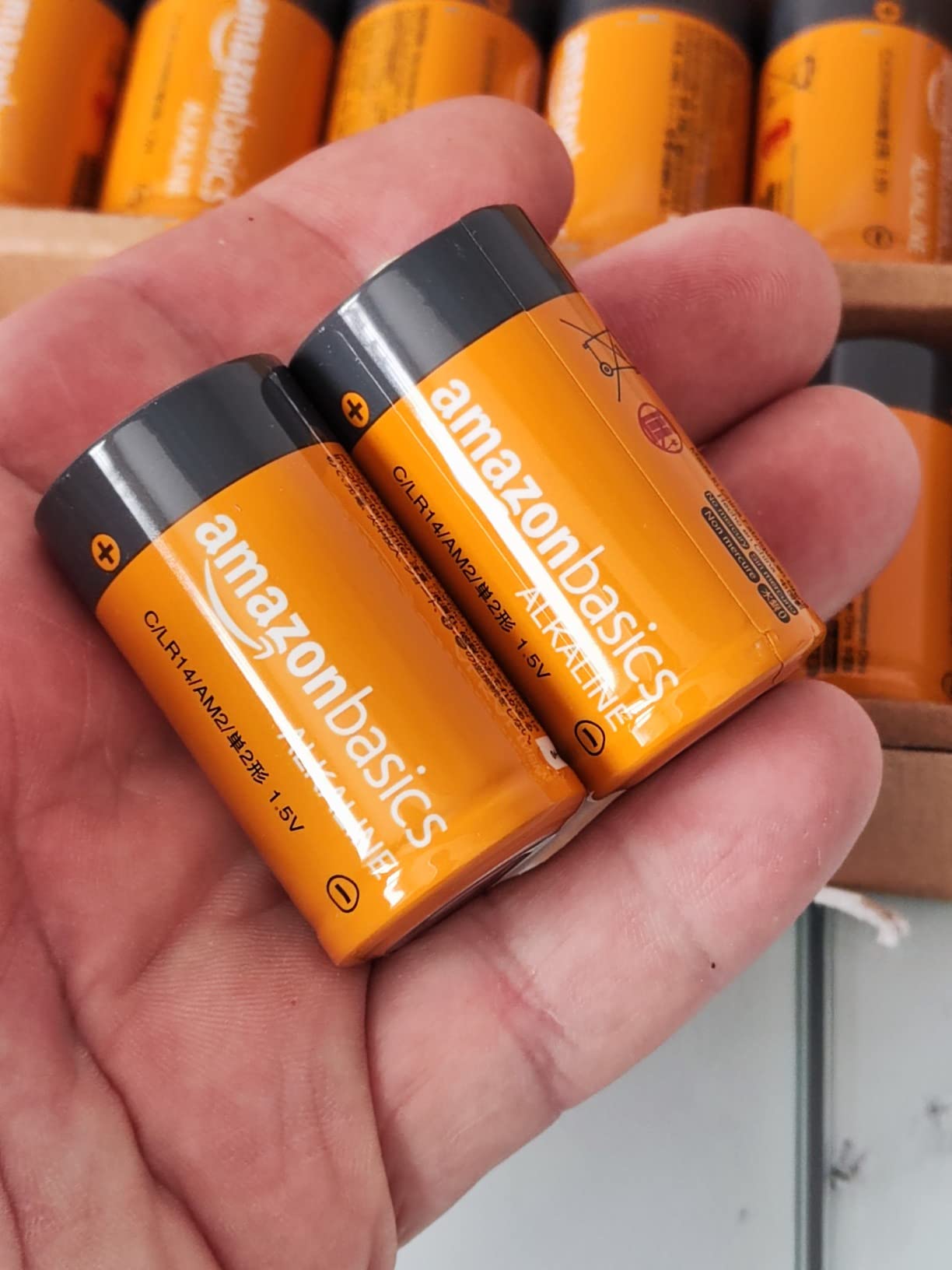 Amazon Basics Batterie C Alcaline 1,5V Confezione da 12 Durevoli