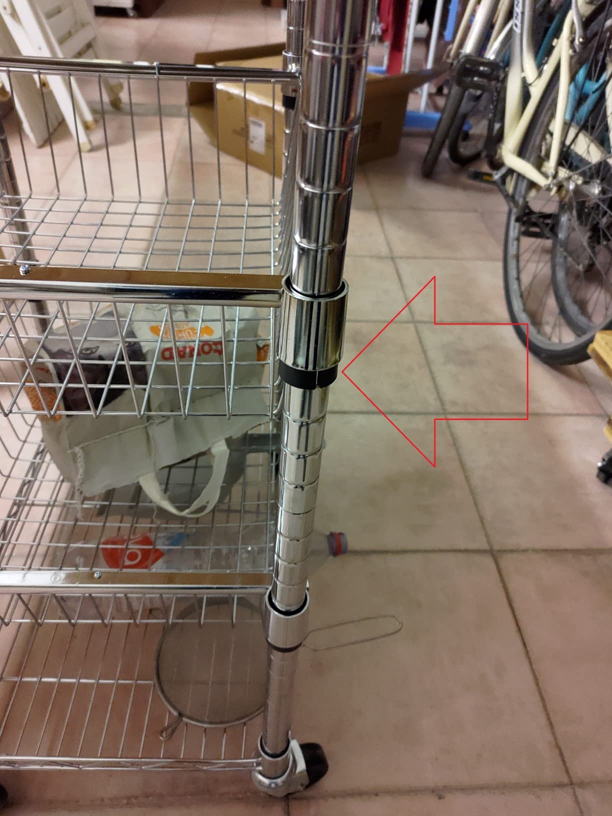 AmazonBasics Carrello cucina 3 ripiani ruote argento