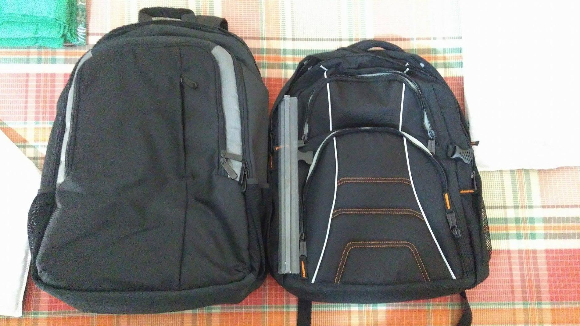 AmazonBasics Zaino per Laptop 17 Pollici Nero Imbottito