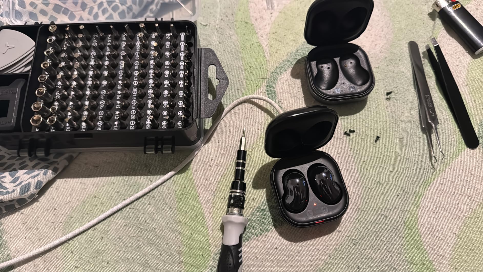 RealPlus Kit Riparazione Telefono 30 Pezzi Cacciaviti