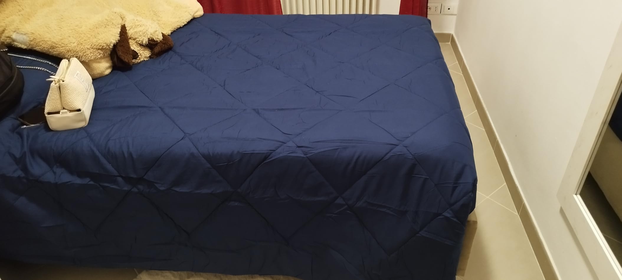 Amazon Basics Trapunta Singola Reversibile 135x200 Blu Navy