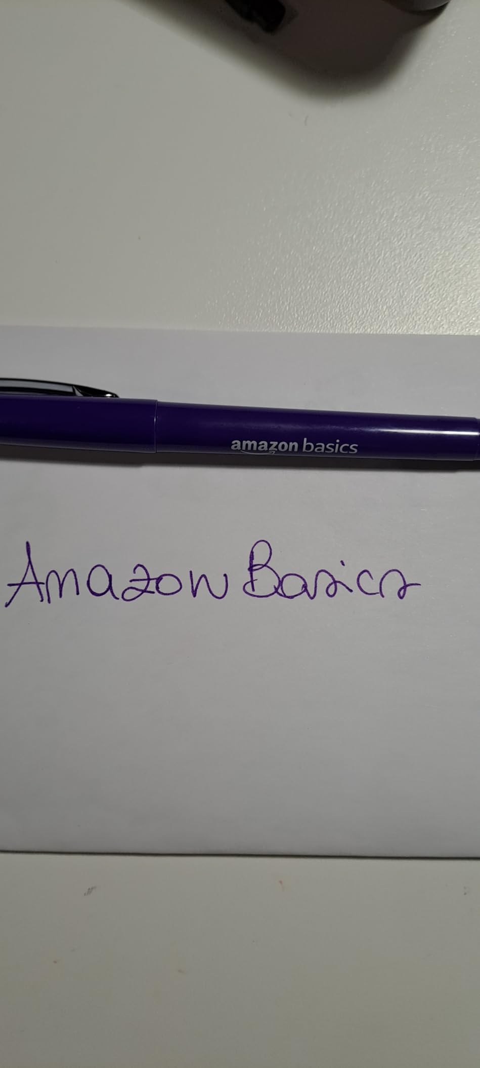AmazonBasics Pennarelli colori assortiti 24 pezzi punta media