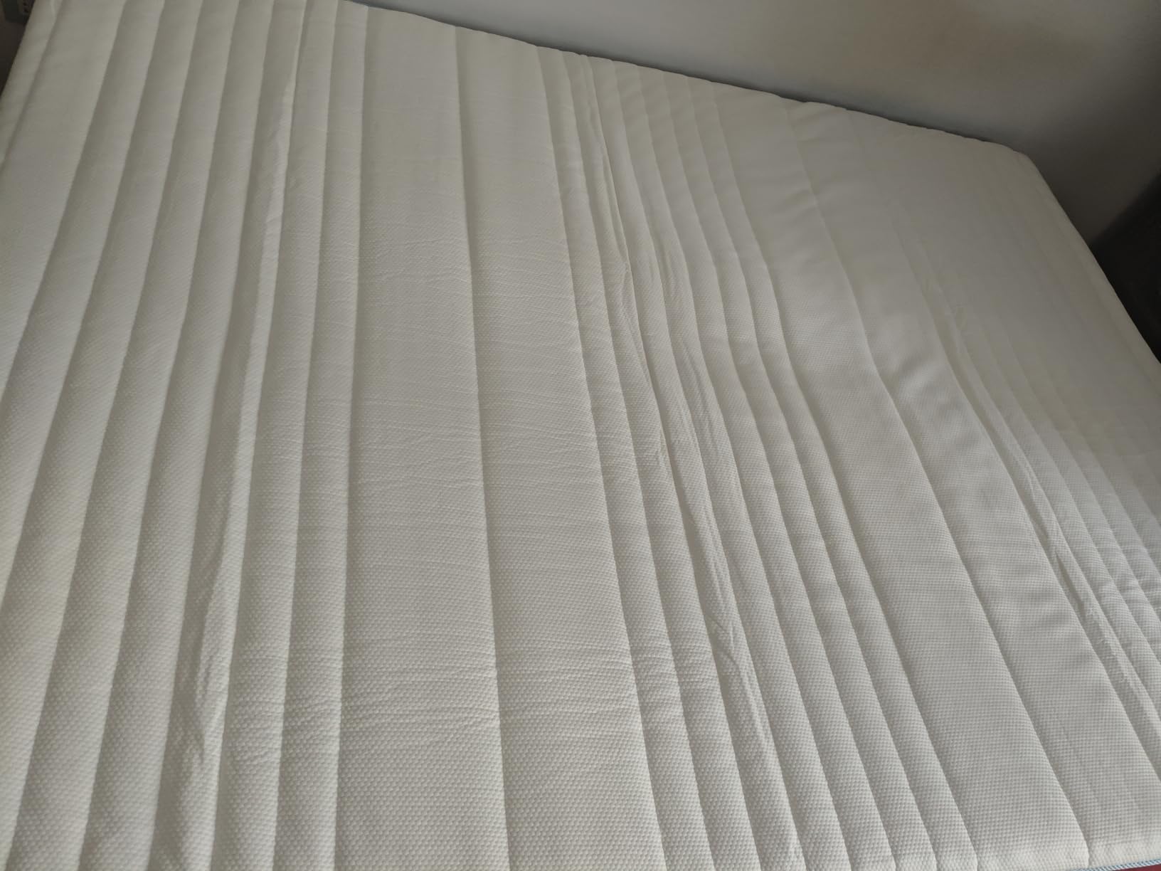 Amazon Basics Topper Matrimoniale 160x200 Memory 5cm Bianco