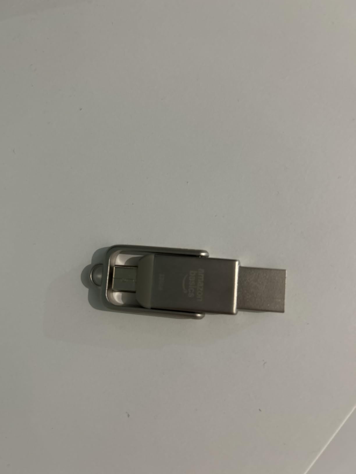 AmazonBasics chiavetta USB doppia USB-C USB-A 256 GB argento
